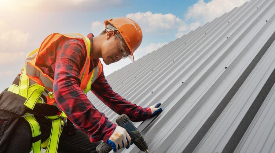 Professional residential roofers in Galva, IL